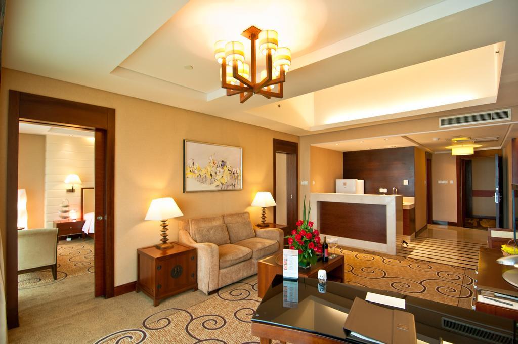 Jinji Lake Shilla Hotel Suzhou  Zewnętrze zdjęcie